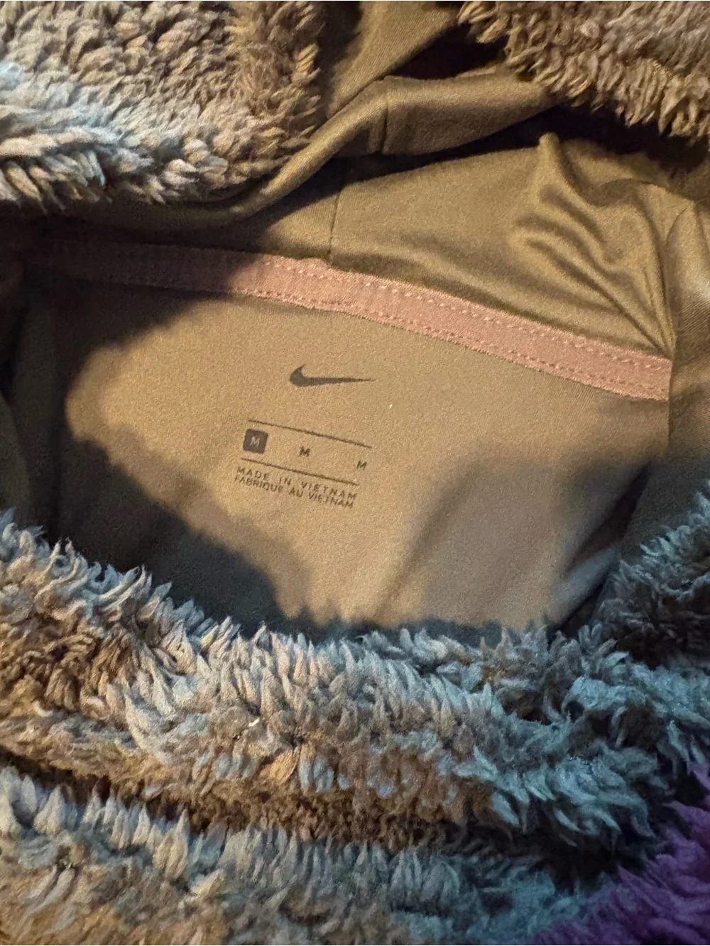 Nike Sherpa Fleece Pullover Bundle Size Small/Medium Burgundy Green